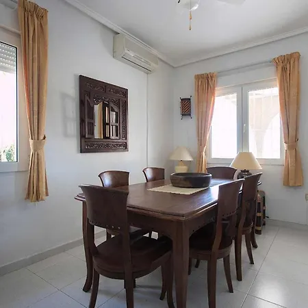 Villa Ch Cervantes *